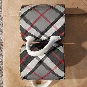 Williams Sonoma Classic Stuart Tartan Plaid Christmas Mug set of 2 holiday